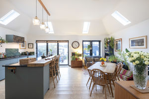 Photo 16- click for photo gallery